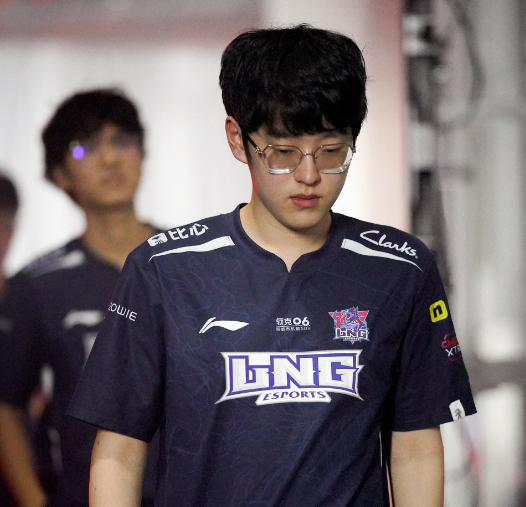 九游体育官网Scout爆冷击败巴塞罗那，赛事规则更新引爆全场！的简单介绍