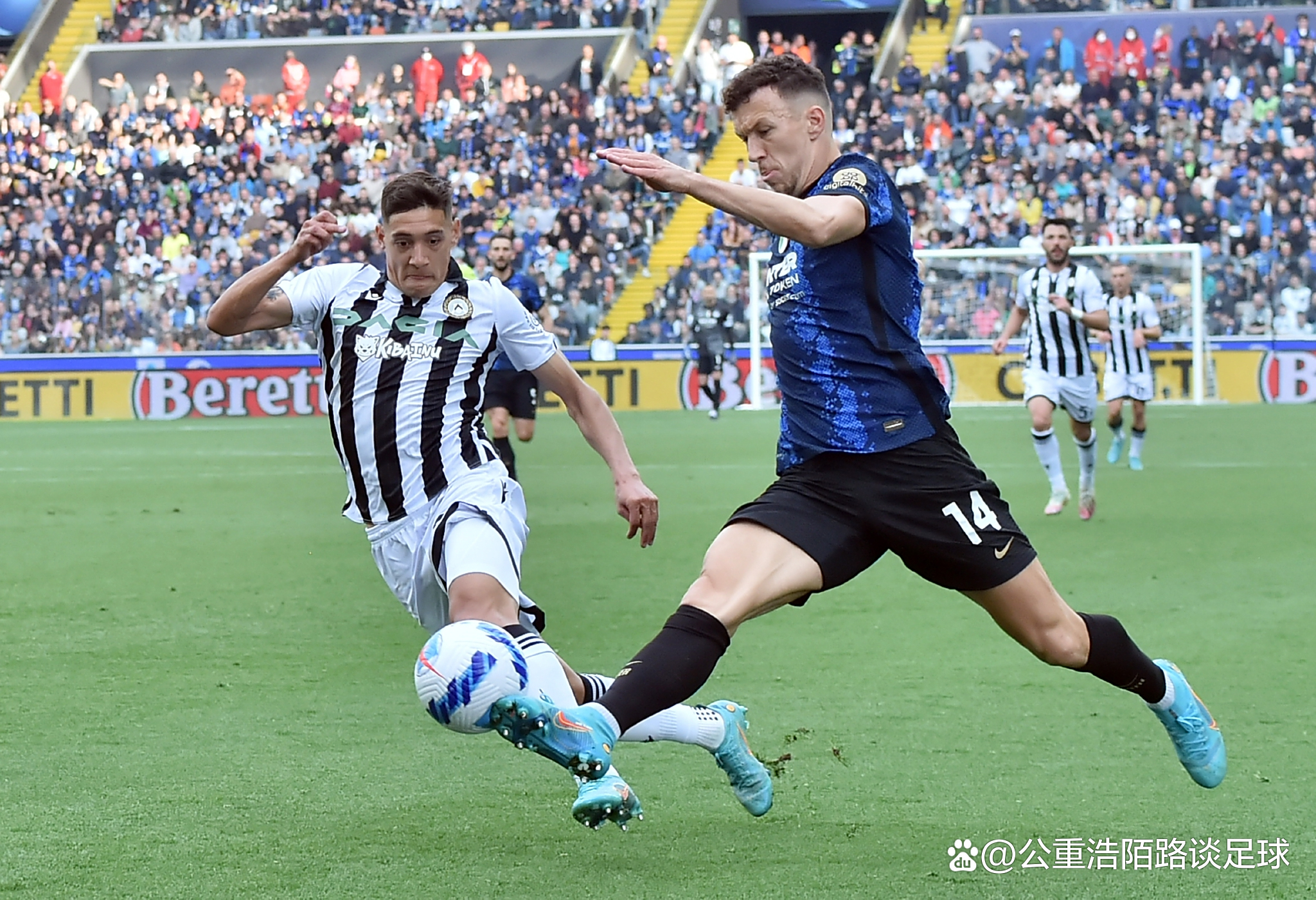 九游体育官网国际米兰关键时刻战术微调，志在意大利杯名次提升，信心回归，更衣室氛围转暖的简单介绍